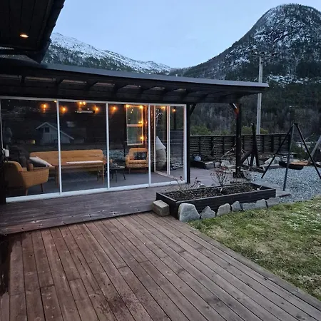 Idyllic House With Views - Close To Nature Dom wakacyjny *