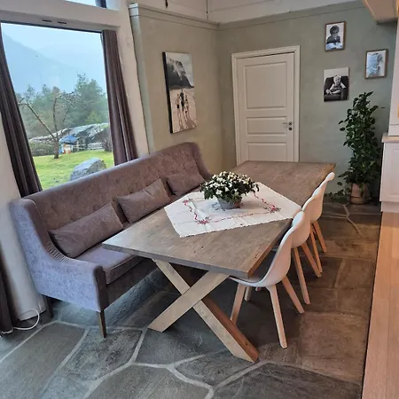 Idyllic House With Views - Close To Nature Dom wakacyjny