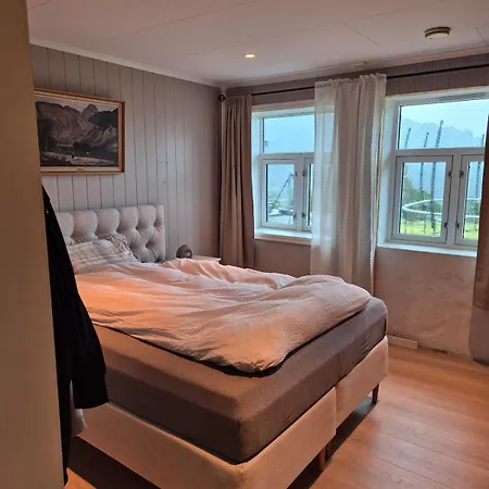 Сasa de vacaciones Idyllic House With Views - Close To Nature