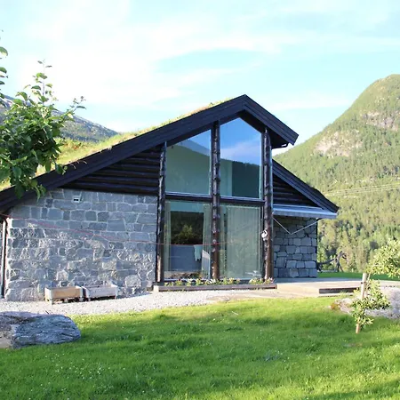 Idyllic House With Views - Close To Nature
