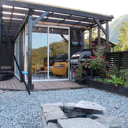 Сasa de vacaciones Idyllic House With Views - Close To Nature *