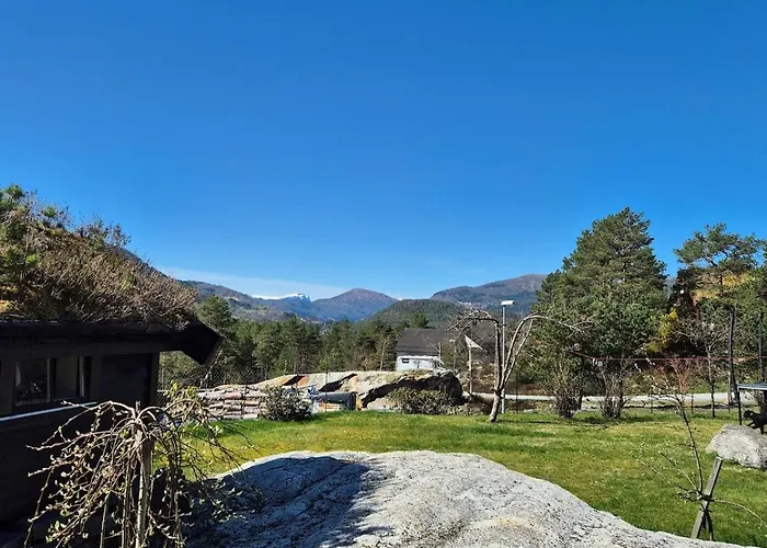 Idyllic House With Views - Close To Nature * Nydalen